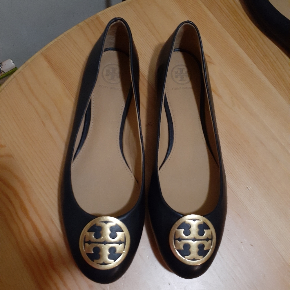 Tory Burch flats